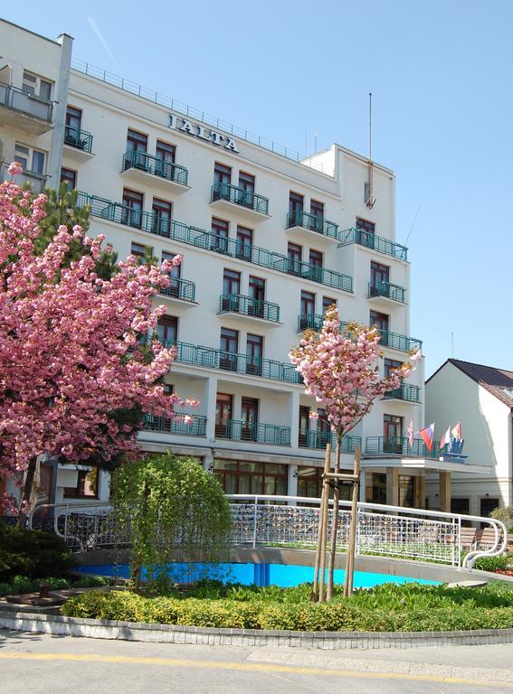 Hotel Ensana Jalta Piest'any Zimmer foto